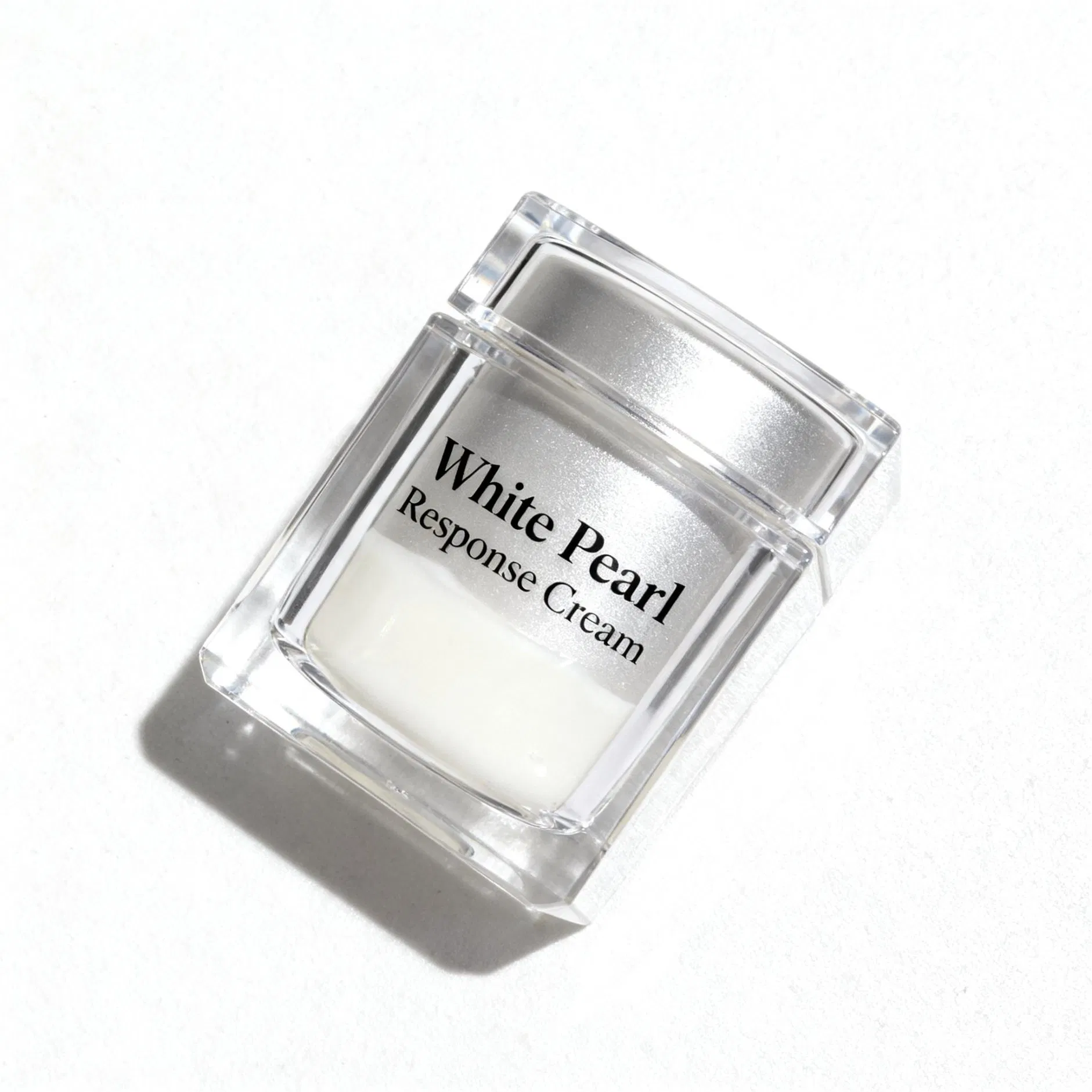 Soothing Whitening Face Cream with Tranexamic Acid and Centella Asiatica Extract for Sensitive Skin Care and OEM Manufacturing