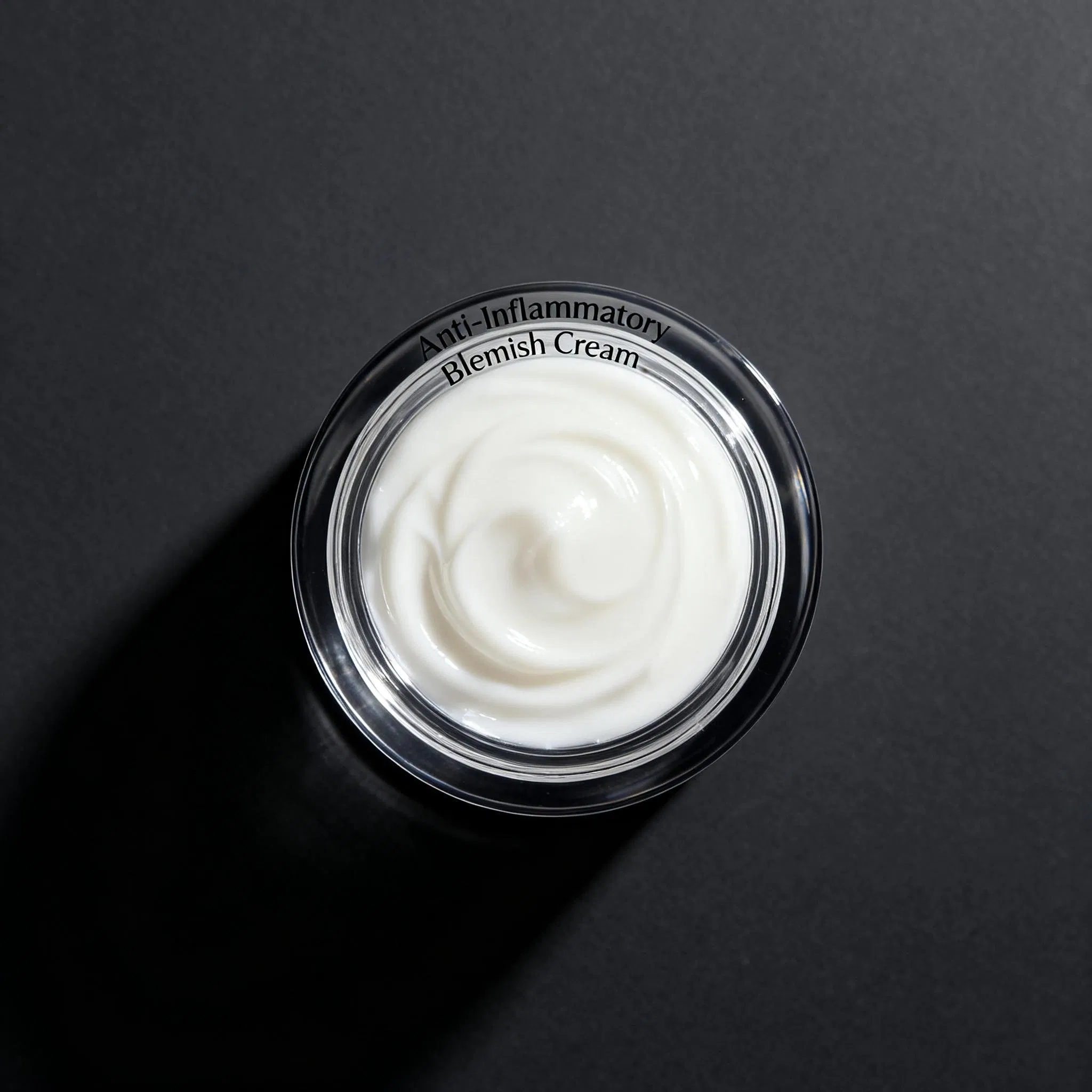 Sensitive Skin Soothing Face Cream with Glycine Soja Protein and O-Cymen-5-Ol for Daily Use and Wholesale Packaging