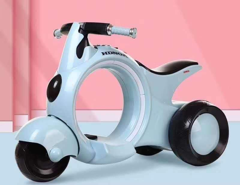 Children Ride on Car Electric Battery Motorcycle with Three Wheels Cem-04