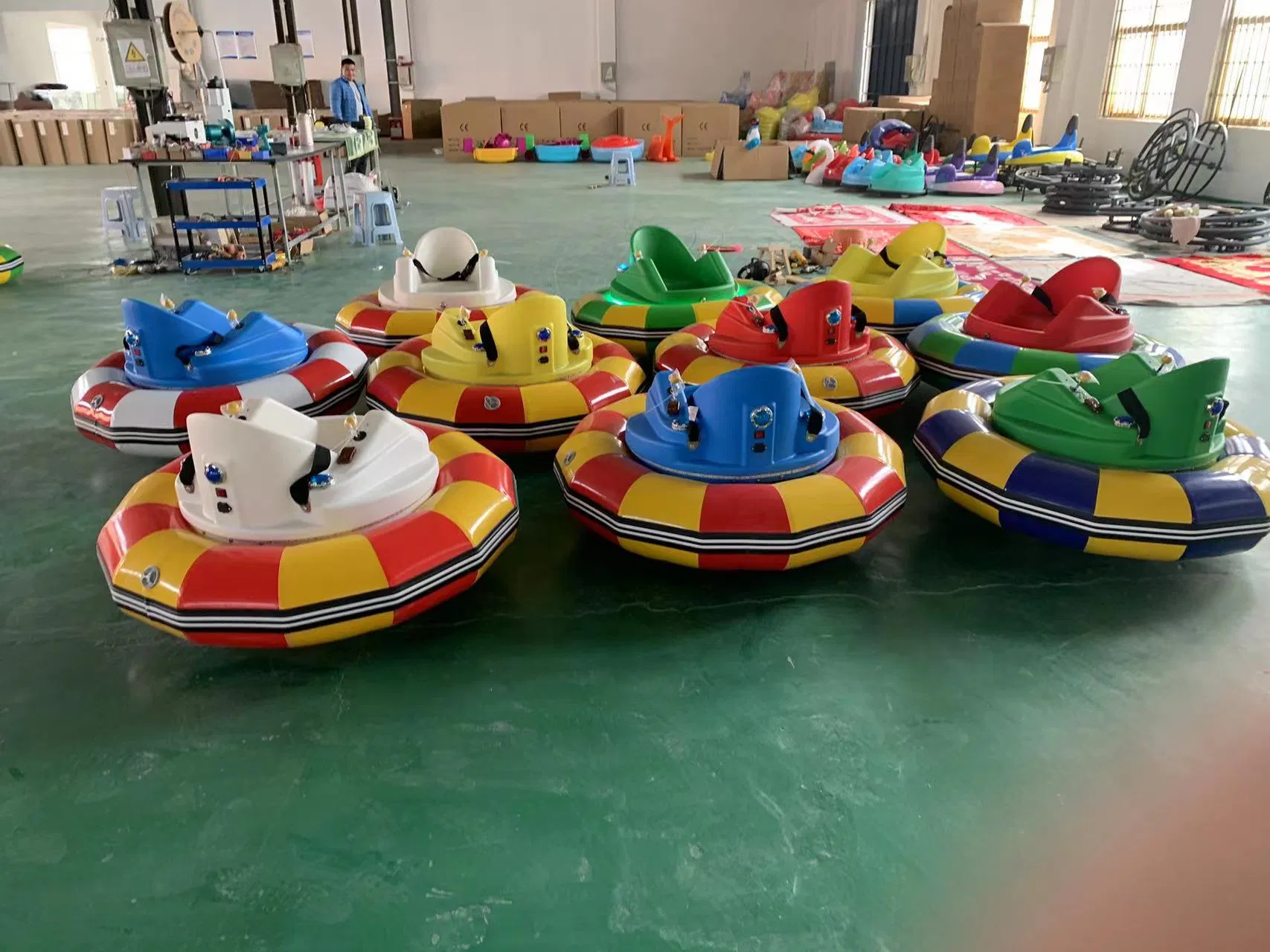 Qiqu 360 Degree Spin for Kids Amusement Park Inflatable Electric Bumper Car