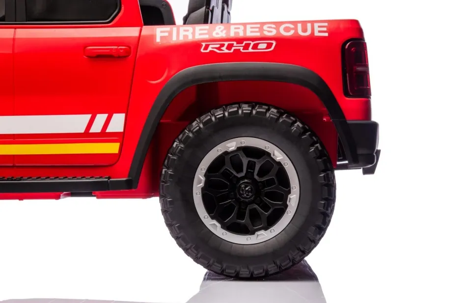 RAM 1500 Realistic Design