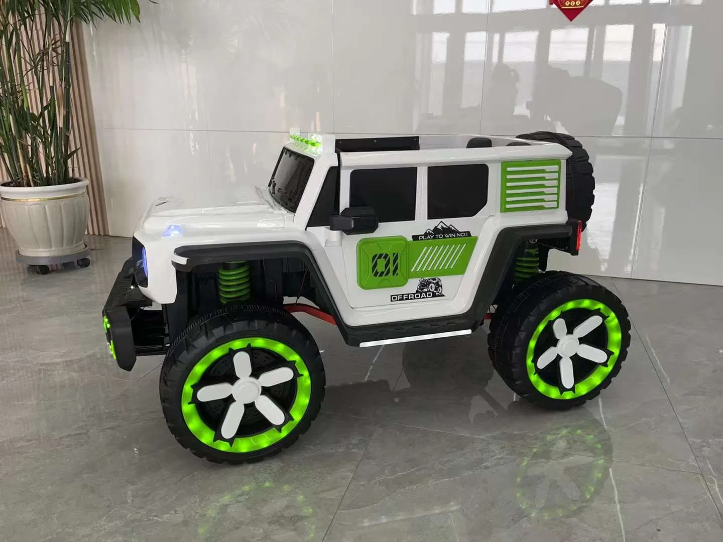 2023 Best Price 12V7 2 Seater Electric Car Kids off Road Big Battery Children Baby Toy Car Ride on Car for Kids to Drive