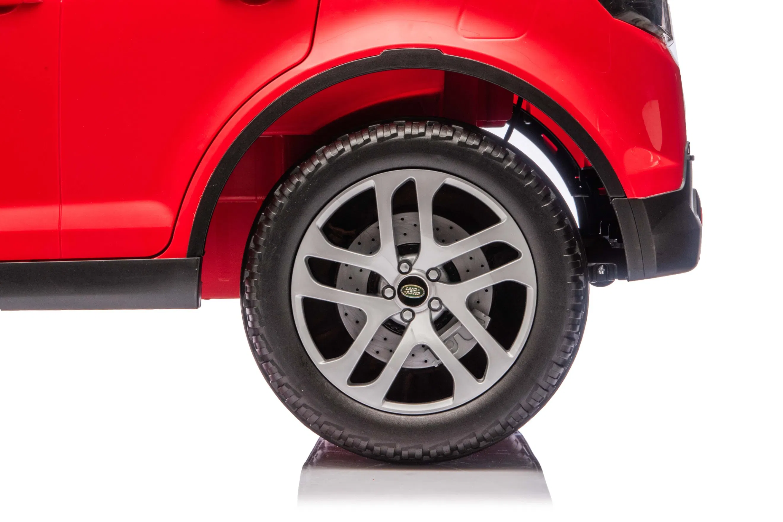 Licensed Range Rover Kids Electric Ride-on Car-Red