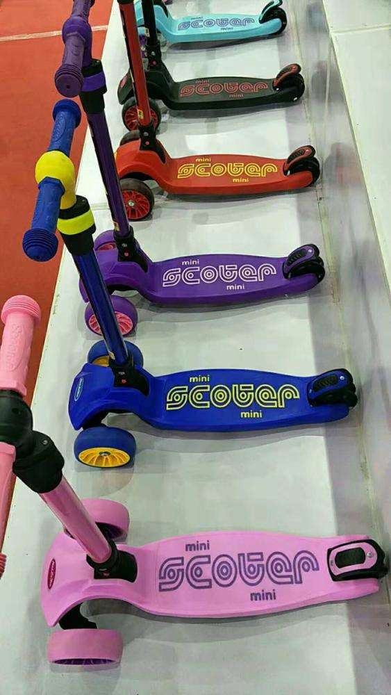 Hot Selling 3 Wheels Foldable Electric Scooter for Kids