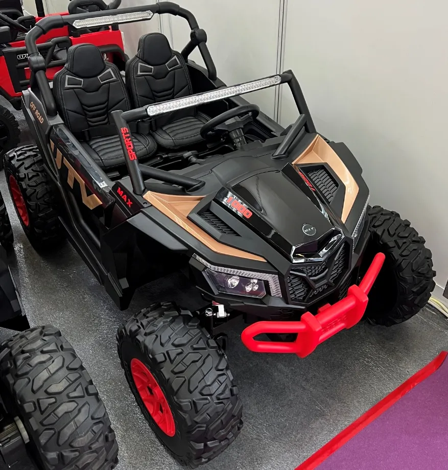 UTV Side View