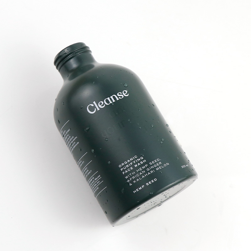 Cosmetic Aluminum Bottle Detail 4