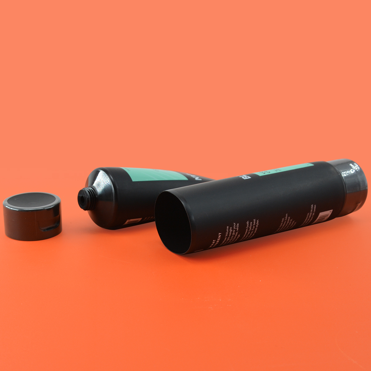 Factory Custom Empty 30ml 50ml 100ml 150ml 200ml 250ml3 Matte Black White Soft Hand Cream Facial Cleanser Cosmetic Plastic Tubes