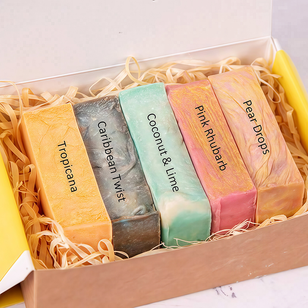 6Pcs Natural Dry Flower Soap Gift Box - Handmade Vegan Botanical Soaps with Floral Scents, Eco-Friendly Skincare Gift for Women