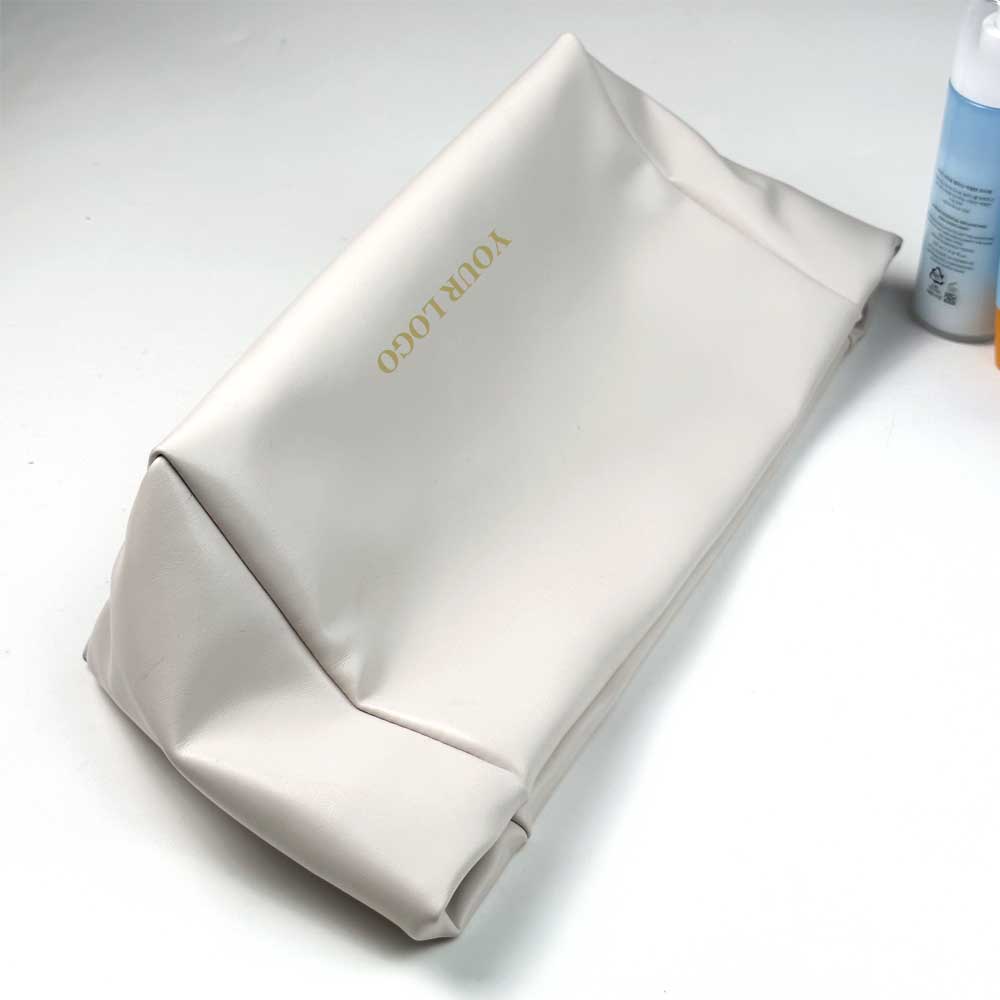 OEM Factory New Makeup Skincare Storage Bag Travel Waterproof Leather Easy Clean Cosmetic Beauty Bag Custom Logo