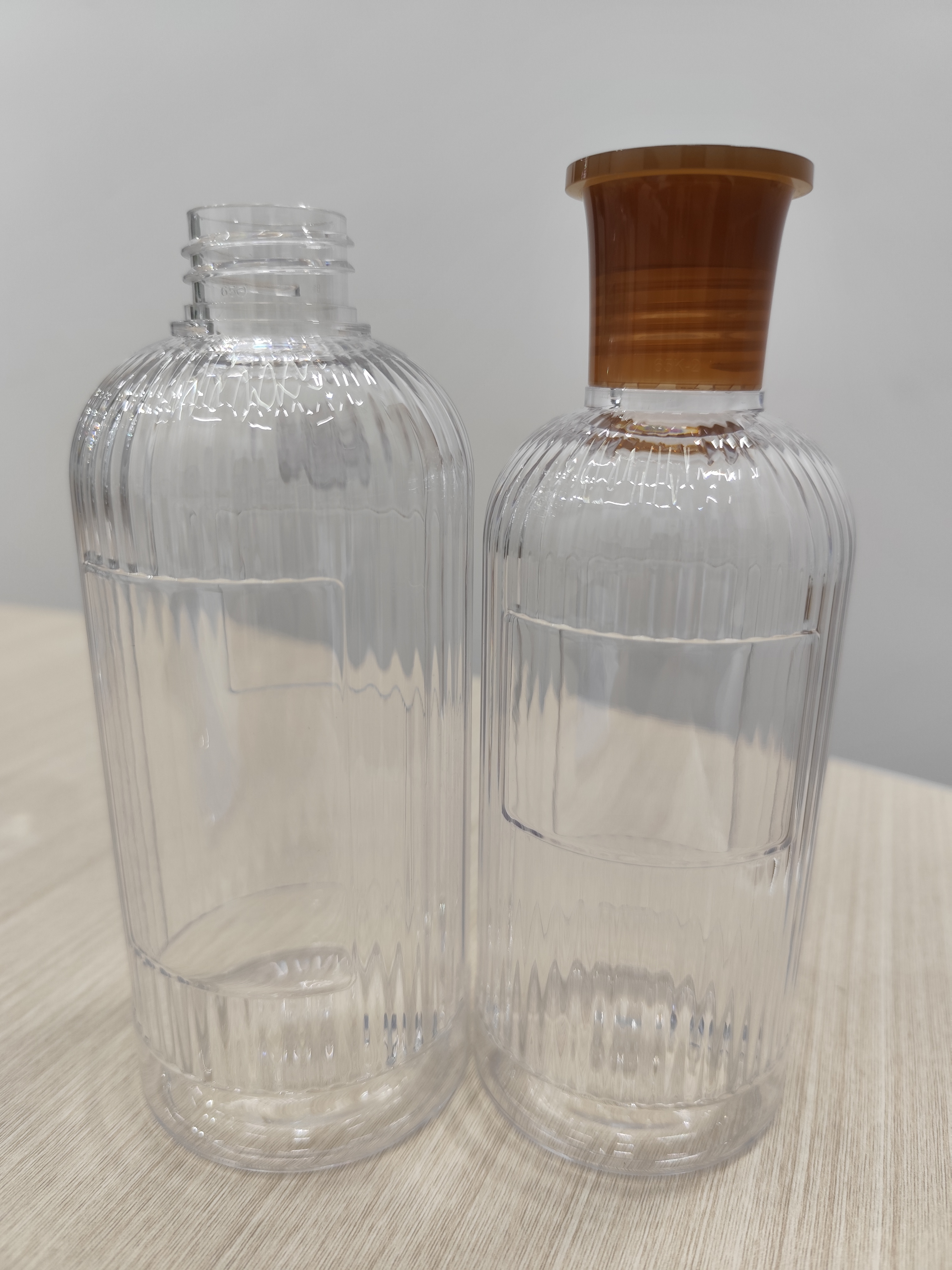 Green Round Shampoo Bottle PETG 200-500ml Press-Type Empty Cosmetic Packaging Material Bagged &amp; Boxed Manufacturer Wholesale