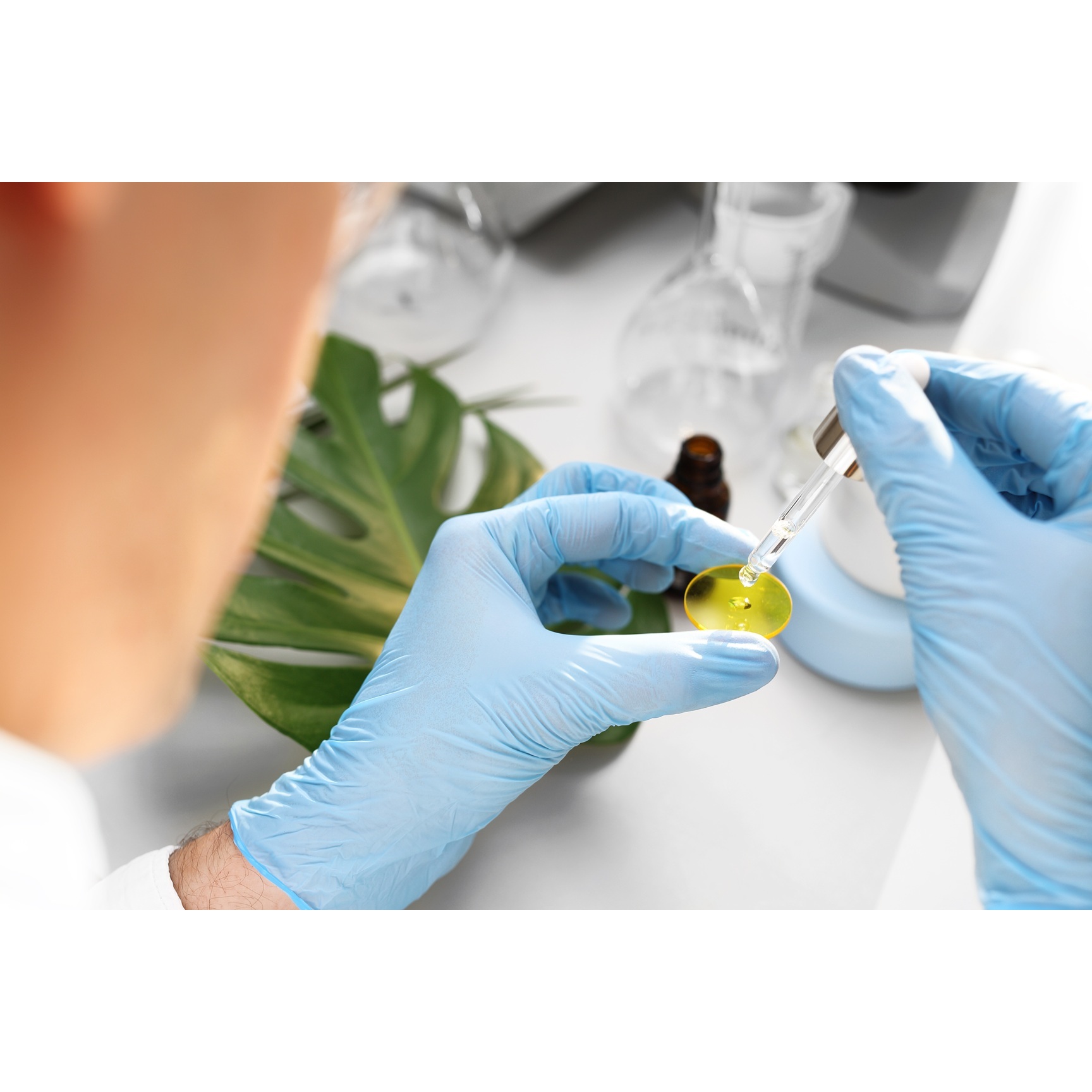 European Private Label Manufacturer Custom Formula Development and Personalized Skincare Solutions for Makeup Products