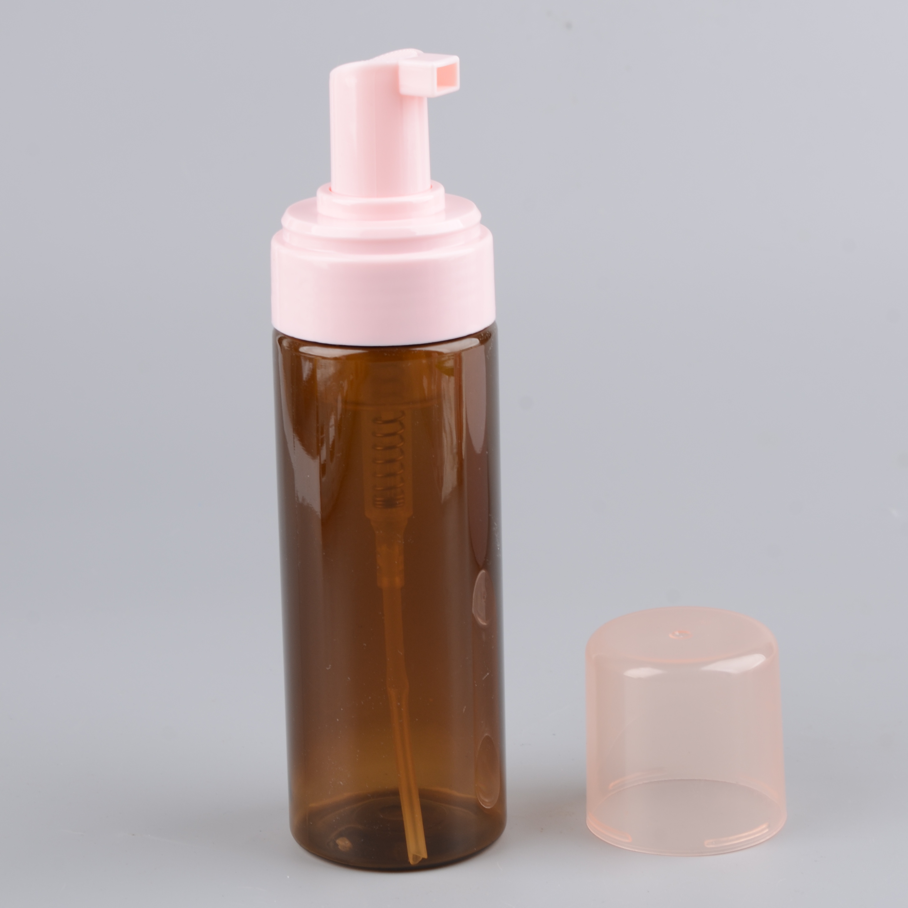 Refillable Industrial Use PET Cosmetic Lotion Bottle With Foam Pump Cylinder Shape Silk Screen &amp; UV Printing