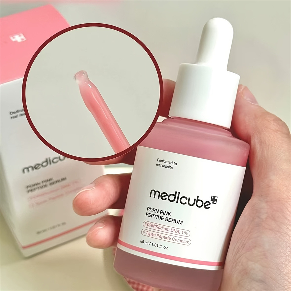 Medicube PDRN Pink Peptide Serum Korea Vegan Skincare Hydrating Moisturizing Firming Even Skin Tone