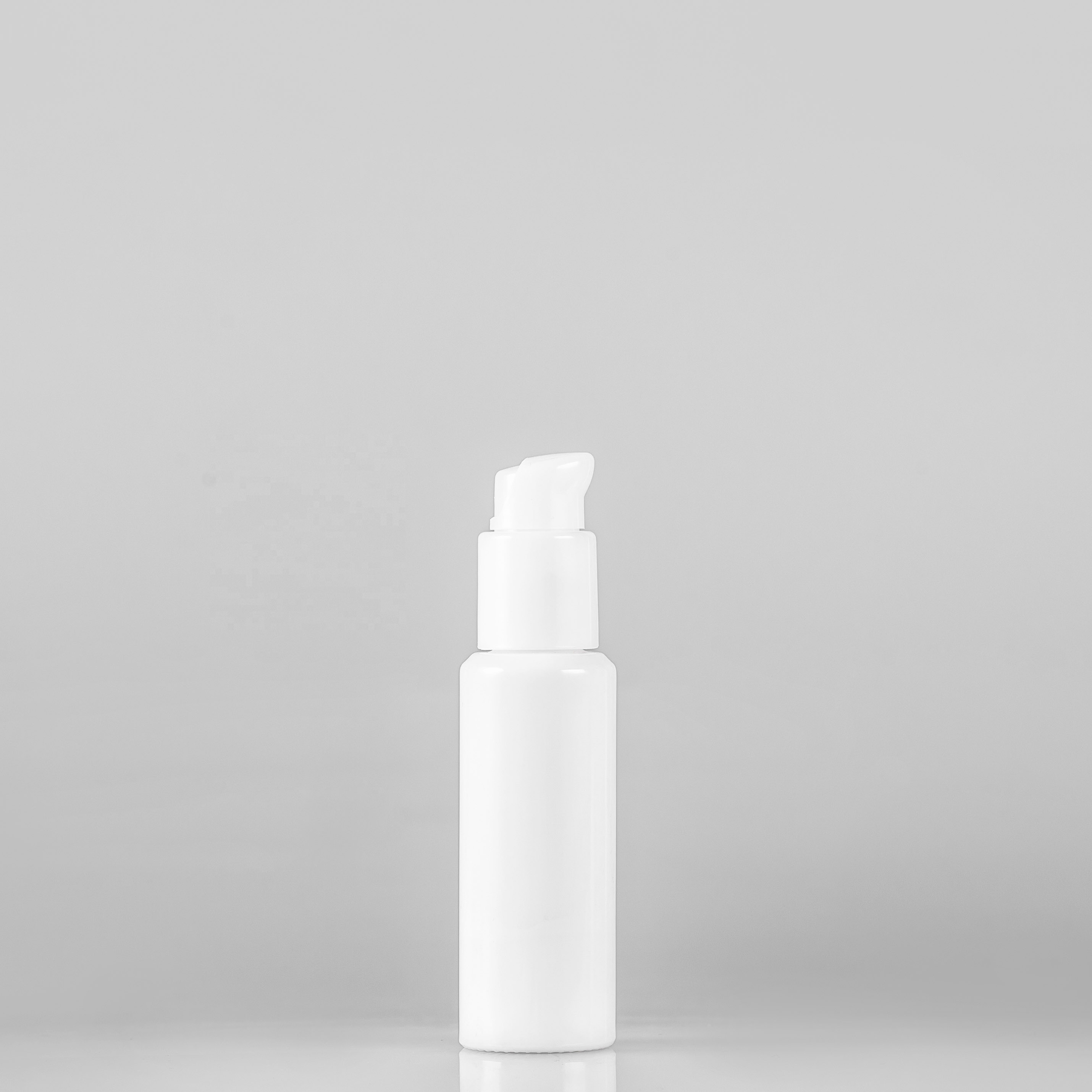 Luxury Slope Shoulder Glass Bottle 30ml 50ml 100ml 120ml Sustainable Cosmetics Skincare Packaging From China Manufacture