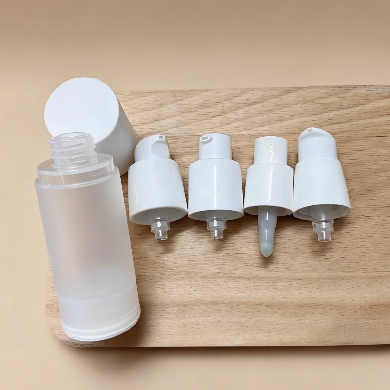 Frosted pp refillable plastic airless cosmetic serum pump bottle 30ml and 50ml 80ml low moq face body mist airless spray bottle