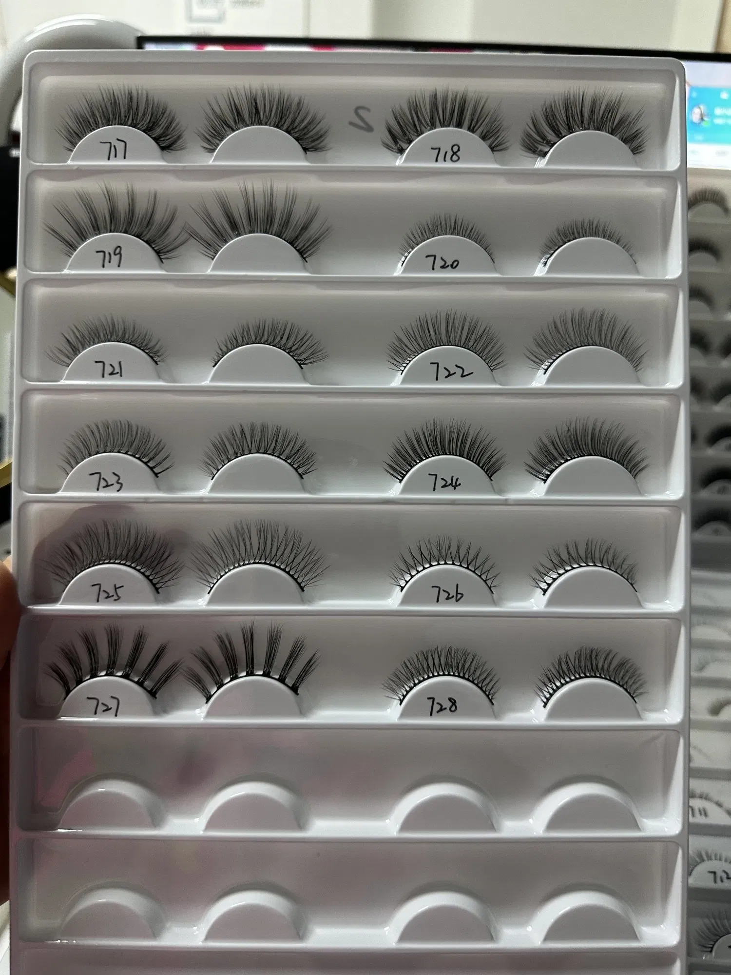 رموش خاصة ناعمة ورقيقة علبة رموش حجم 15mm 25mm
