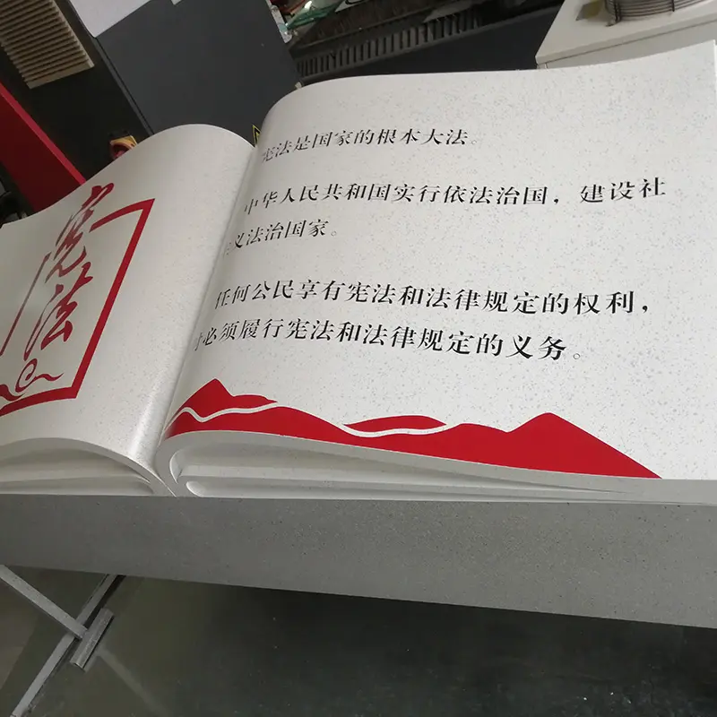 China Customize Pylon Sign Standing Pillar Sign Board Modern Luxury Outdoor Pylon Sign Manufacturer, Supplier