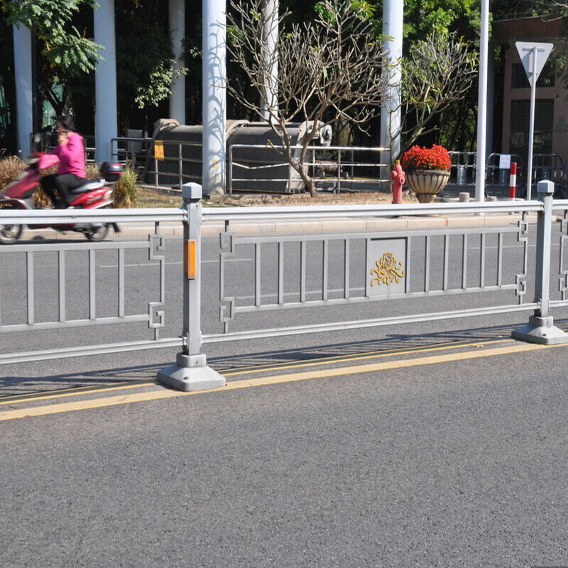 Promotional OEM Sustainable Warehouse Anti Collision Outdoor Metal Road Guardrail