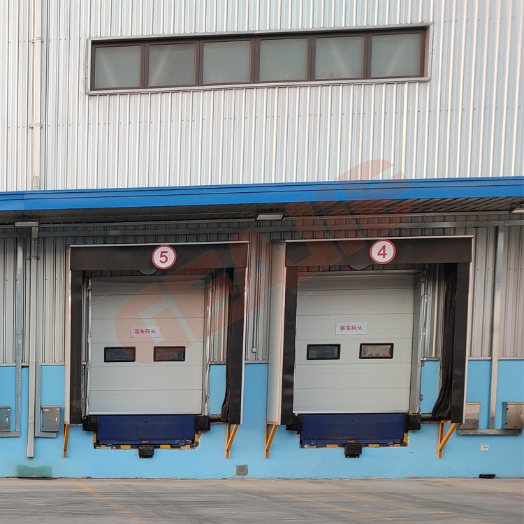 Heavy Duty Inflatable Dock Shelter Weatherproof Sealing for Loading Docks CE Certified