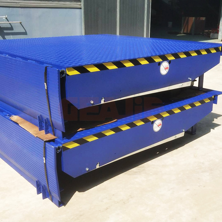Telescopic Lifting Platform Automatic Loading Equipment Lift Table Factory Price Industrial Dock Ramp Hydraulic Dock Leveler