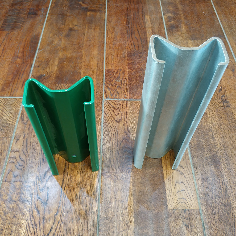 High-Quality H Square Round U C Sigma Post Guardrail Anti-Collision Galvanized Highway Barrier for Road Safety