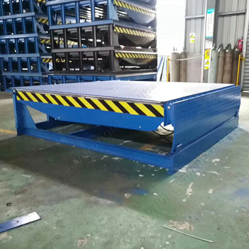 Hydraulic Dock Leveler Automatic Dock Ramp Electric Loading Cargo Dock Leveler Fixed Location Hydraulic Unloading Dock Leveler Angle Cargo Platform
