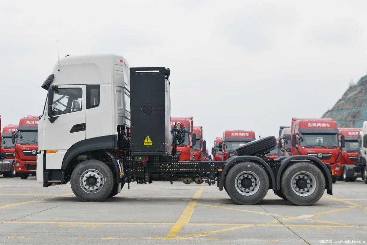 6X4 Electric Tractor Truck Payload 49ton 120ton Long Range Fast DC Charging Catl LiFePO4 Battery 282kwh 350kwh