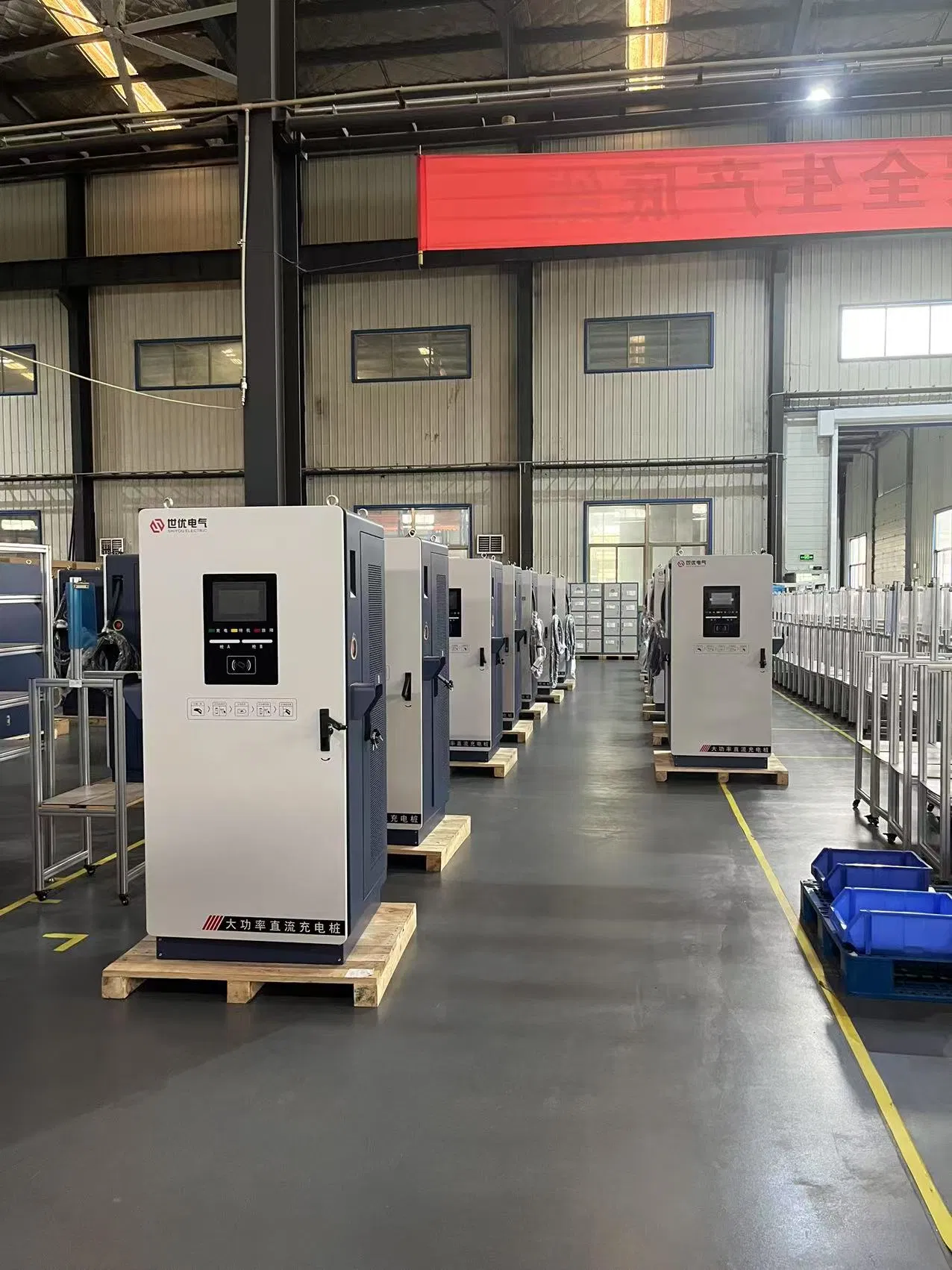 Hot Sale 320kw Commercial Outdoor EV Charging Station Truck Fleet Charging Station DC Fast Heavy-Duty Truck Fleet Charger