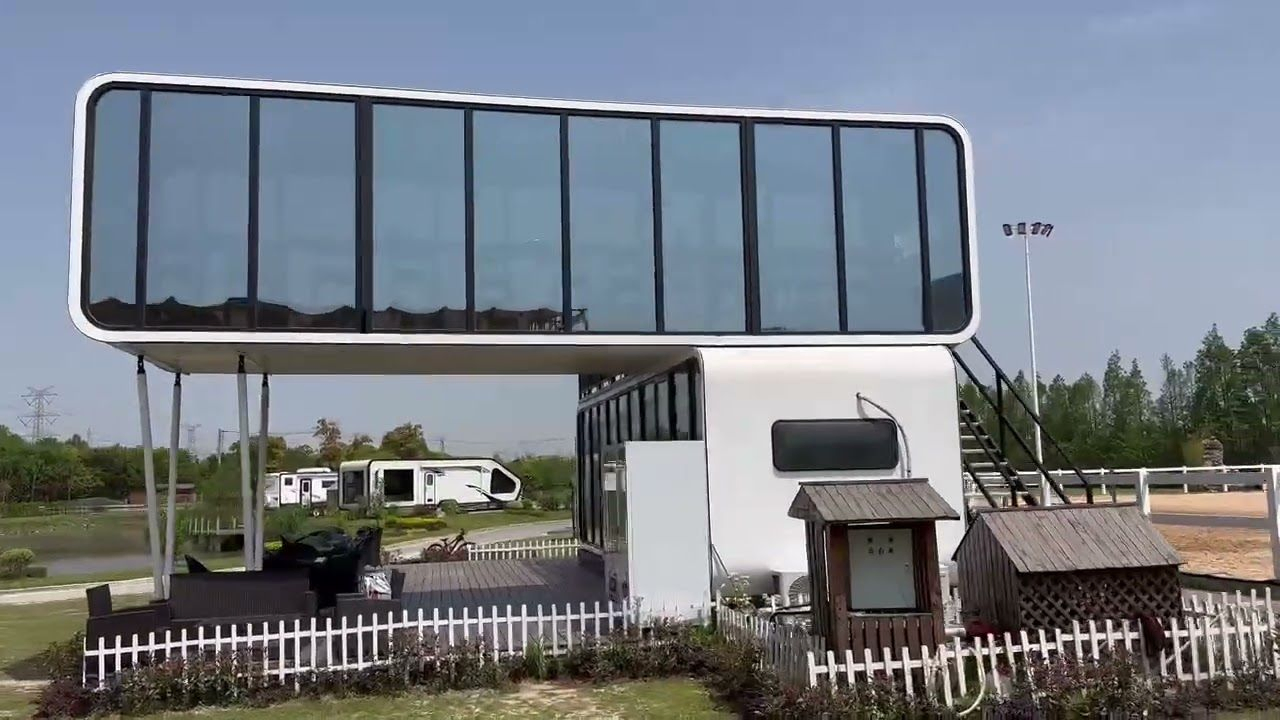 Resort de tiendas en el desierto hábitat de clima extremo a prueba de tormentas de arena aislamiento térmico estilo de vida nómada diseño en región árida