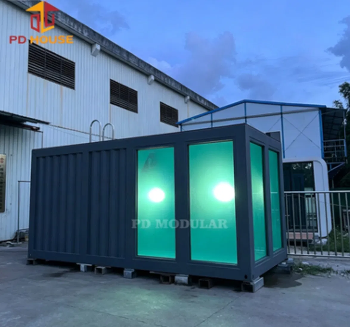 Container Swimming Pool with Water Circulation Purification System Customizable Size Detachable