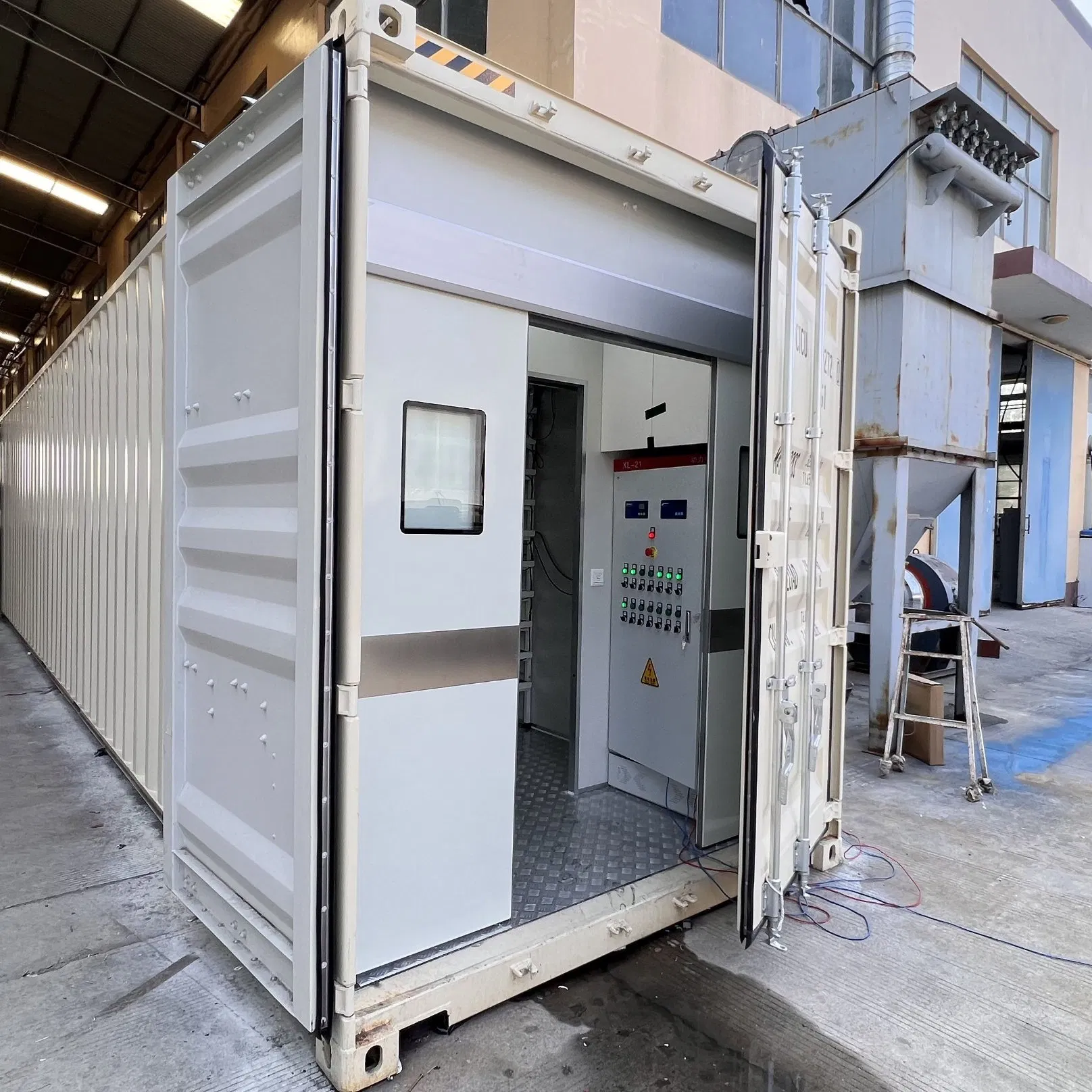 La fábrica de plantas en contenedor ofrece alimentos frescos a los complejos turísticos en granjas hidropónicas de contenedor y comunidades