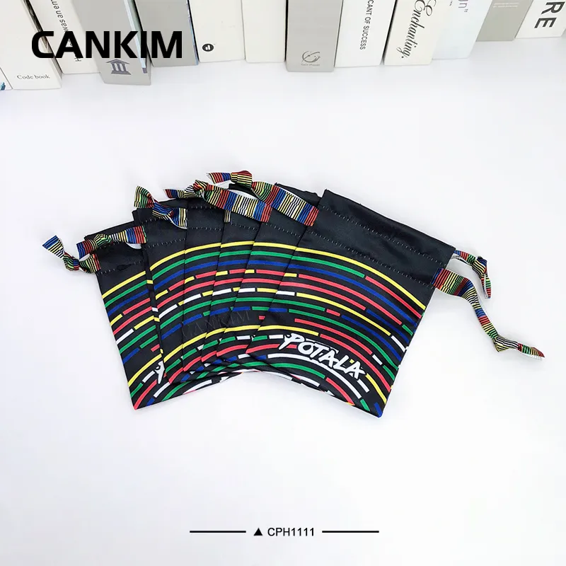 Fashion New Creative Design Black Jewelry Pouch