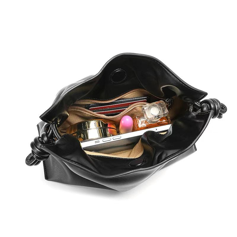 Popular Soft Cowhide Women's Bag with Pleated Shape Genuine Leather Crossbody Bag Large Capacity Simple Drawstring Lady Bag