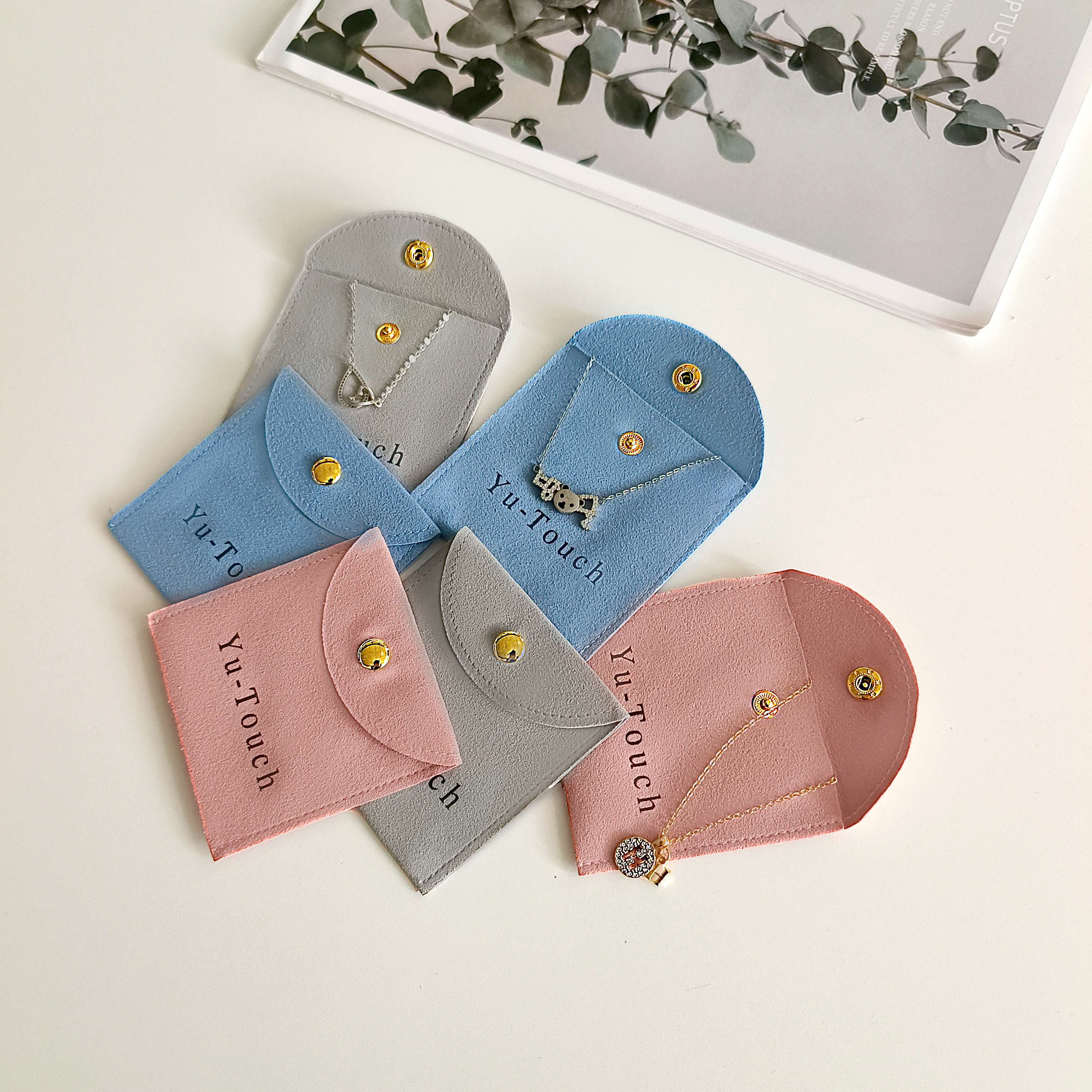 High End Custom logo Microfiber Suede Button Jewelry Pouch Blue Pink Velvet Jewelry Gift Bag Pouch with logo