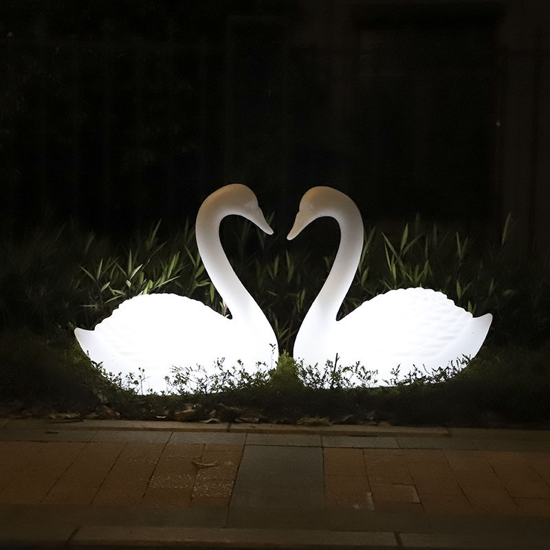 Creative Plastic LED Landscape Luminous Color Changing Swan Light For Outdoor Park &amp; Scenic Area Animal Garden Decorations