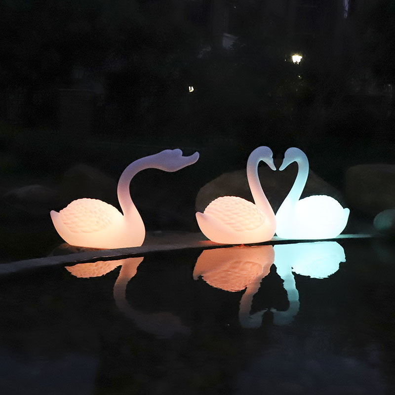 Creative Plastic LED Landscape Luminous Color Changing Swan Light For Outdoor Park &amp; Scenic Area Animal Garden Decorations