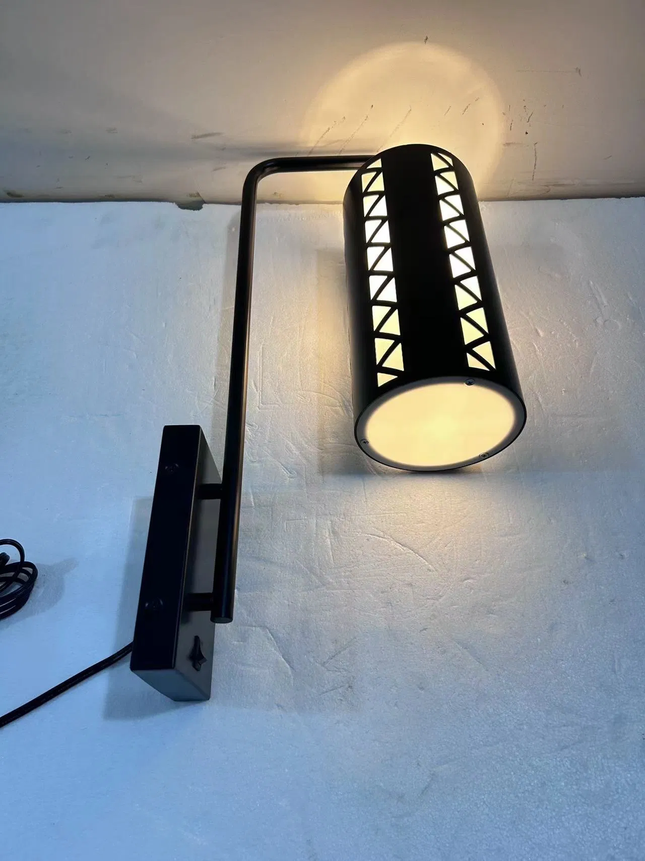 Custom Vintage Wall Light for Hotel Guestroom Hospitality Indoor Light Wall Light