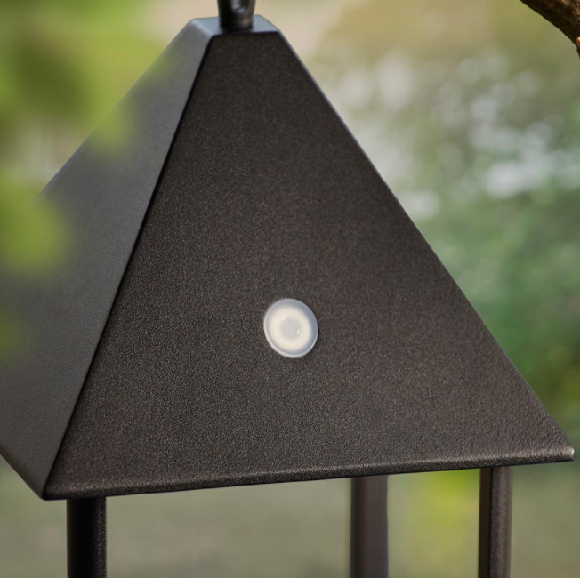 Modern Black Aluminum Waterproof Hanging Dimmable Outdoor Table Lamps Square Shade Battery Operated Decorative Lighting