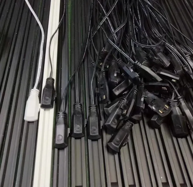 Premium Magnetic Track Light System for LED Shelf Displays