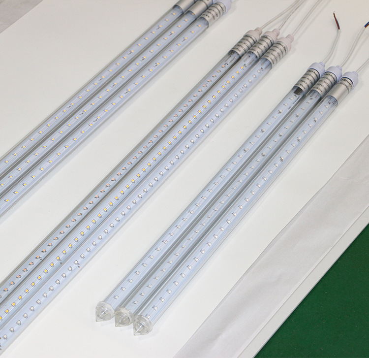 Outdoor Decoration Festival Atmosphere 220v 60cm Falling Star LED Christmas Tube Lights With T Connectors