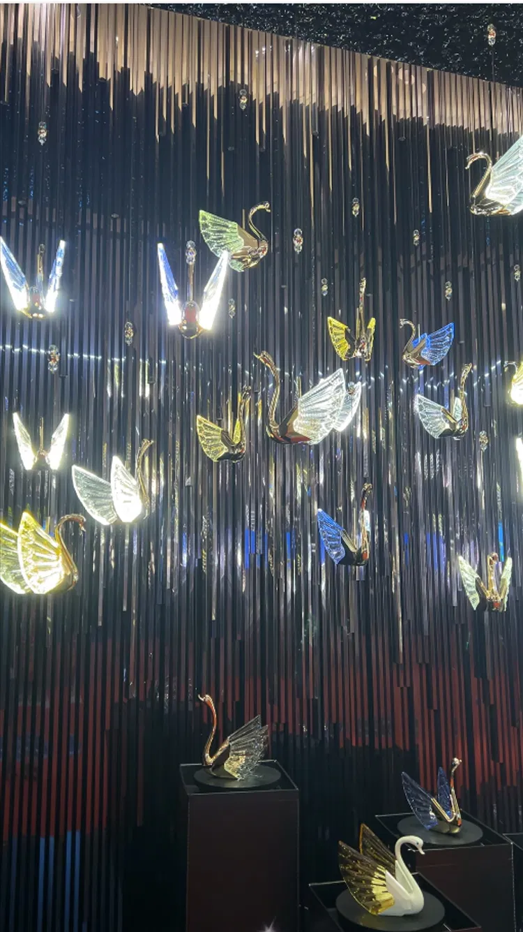 Custom Modern Hotel Chandelier 8