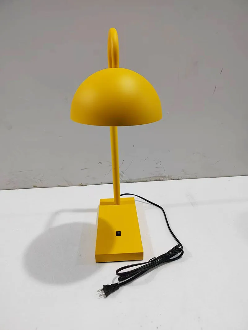 Metal Light Table Lamp 3
