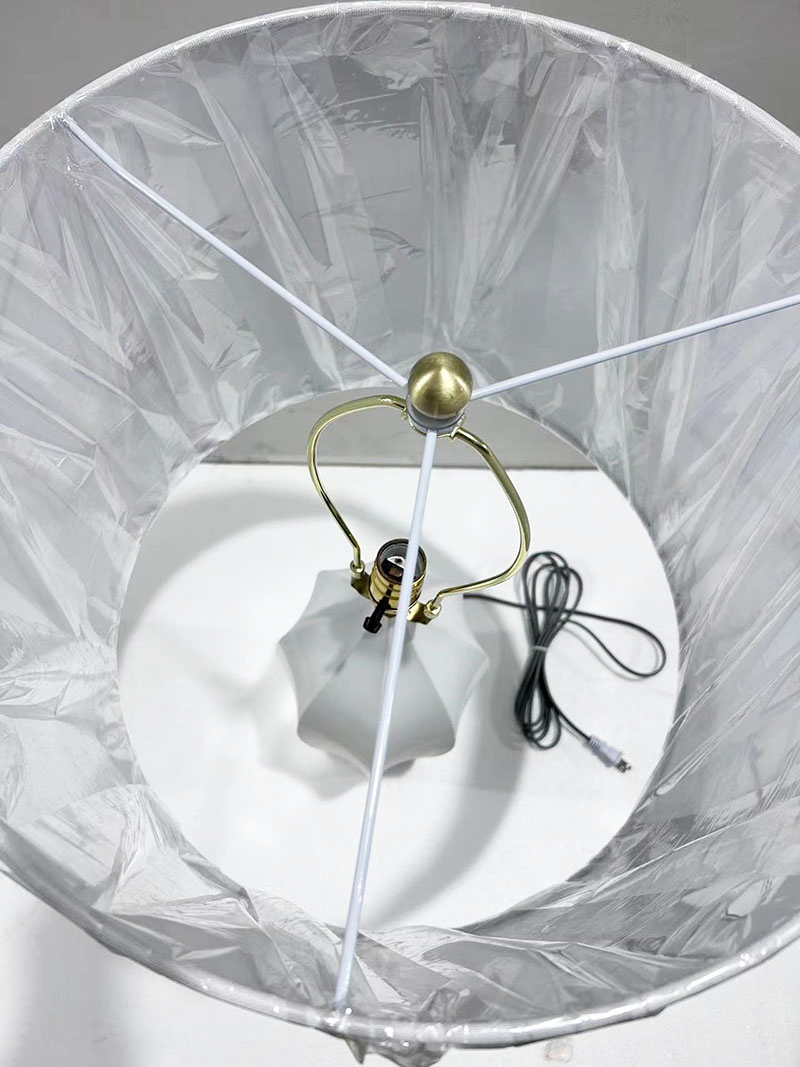 Luxury Table Lamp Resin Lamp White Base Floor Lamp Public Table Light Hospitality Table Lamp
