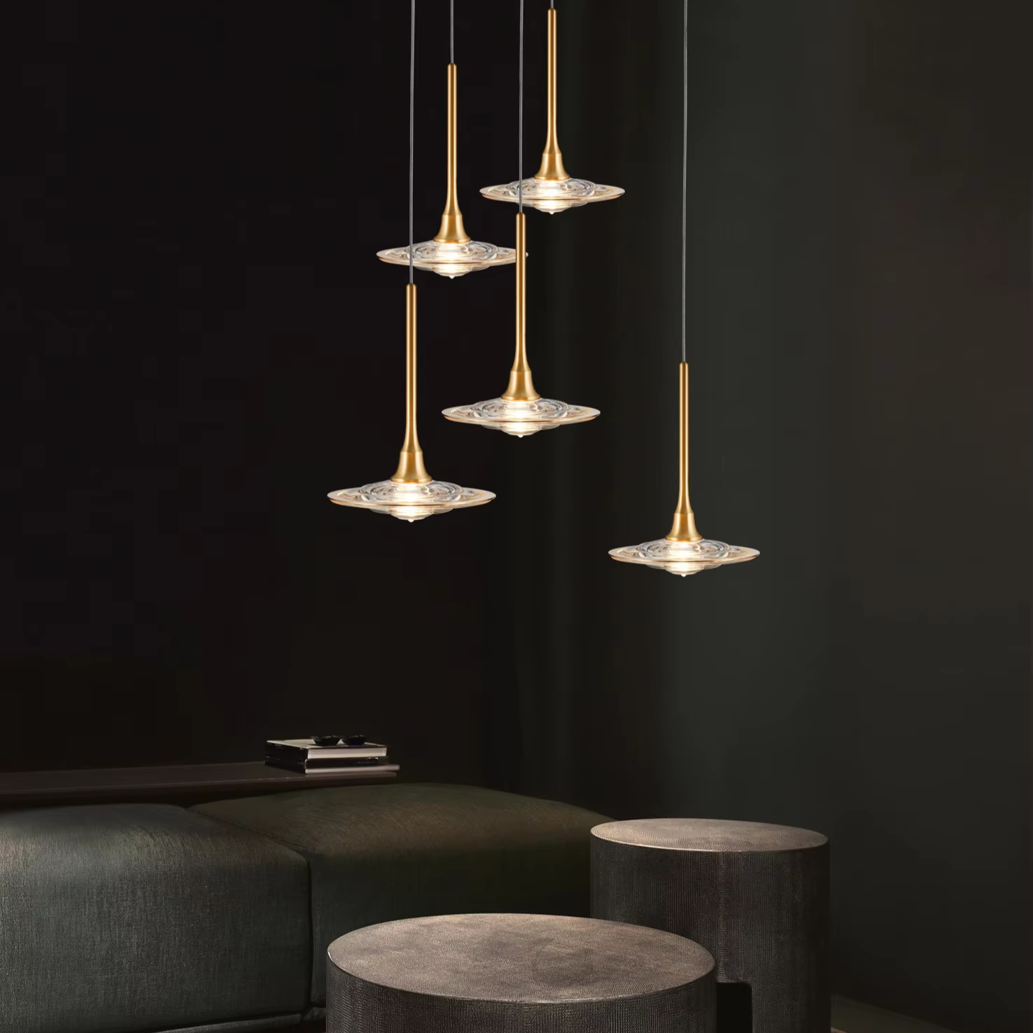 Nordic Modern Designer Chandelier Custom COB Light Source Living Room Dining Room Decorative Pendant Light GUOCIO Style
