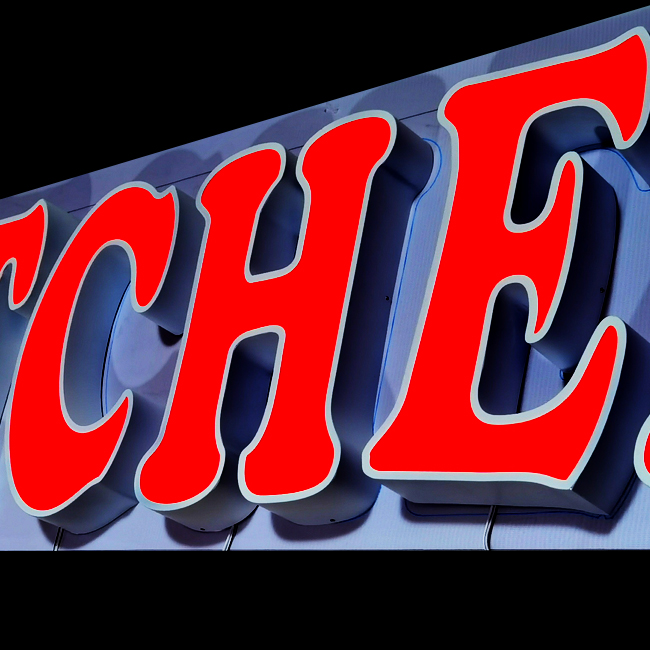 Custom Logo LED Neon Light Sign for Home Decor Birthday Parties Business Corporates Wall Decor in Offices Malls Hospitals