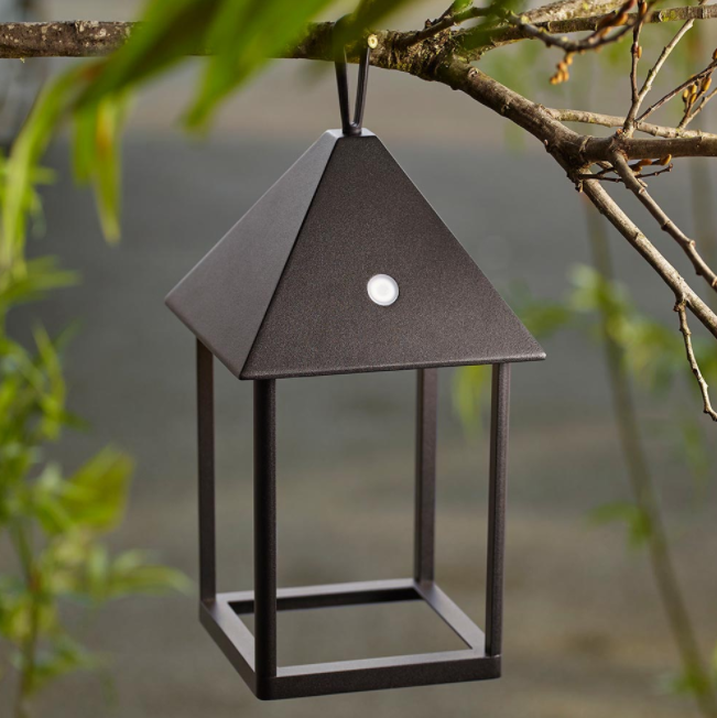 Modern Black Aluminum Waterproof Hanging Dimmable Outdoor Table Lamps Square Shade Battery Operated Decorative Lighting