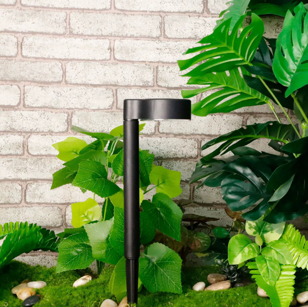 Waterproof Modern Outdoor Solar LED Lawn Lights IP44 Garden Villa Landscape Decorative Ground Path Lights Cross-Border