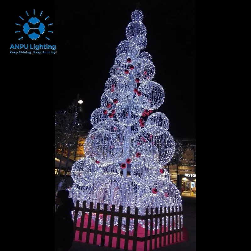 Commercial Giant Christmas Tree - RGB LED Decorative Lighting Detail