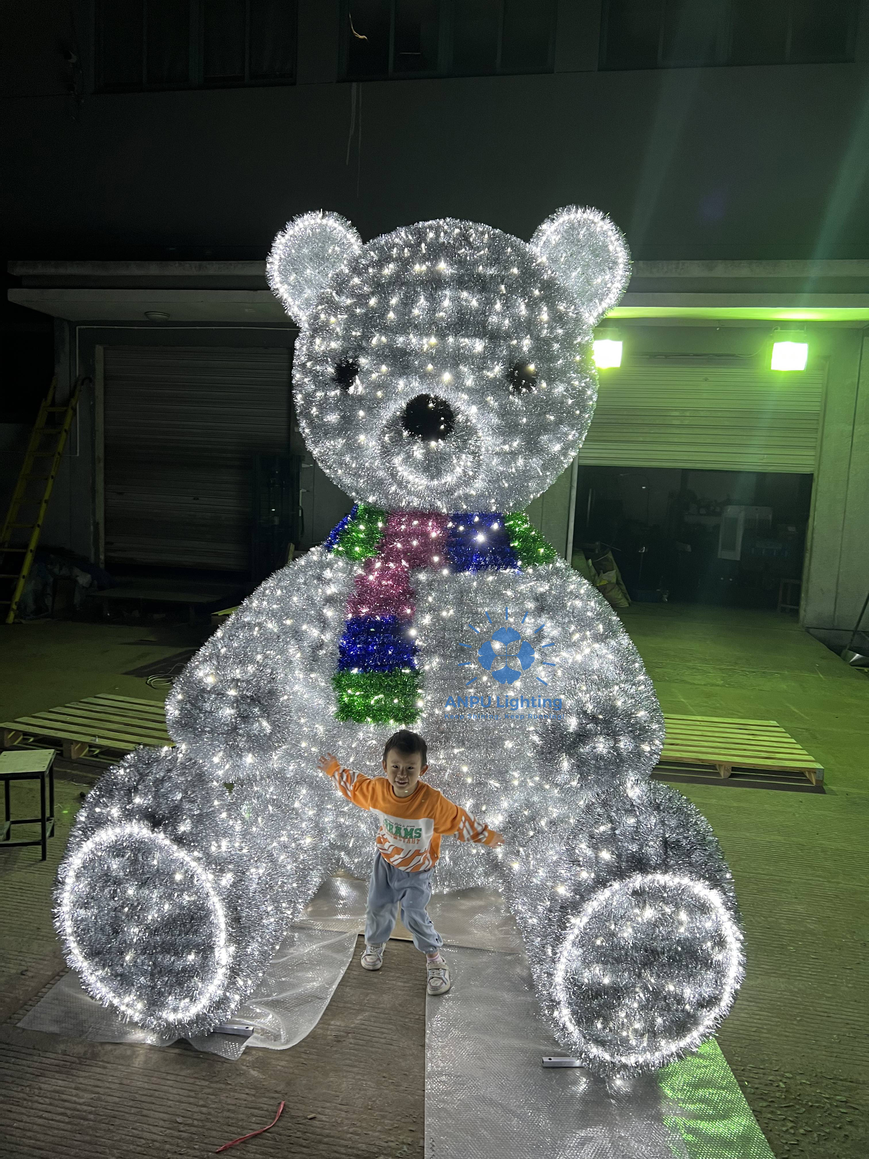 Big Bear Motif Light