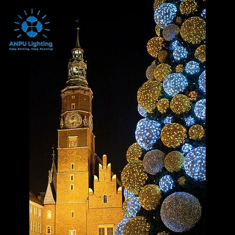 Commercial Giant Christmas Tree - RGB LED Decorative Lighting Detail